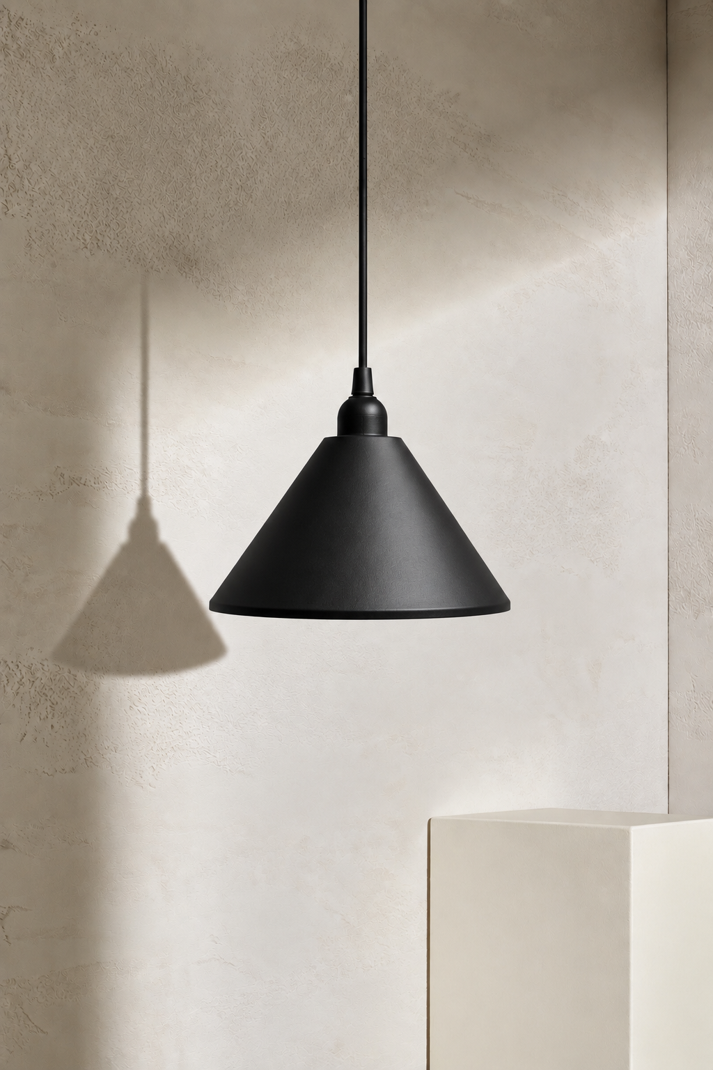 Slope pendant