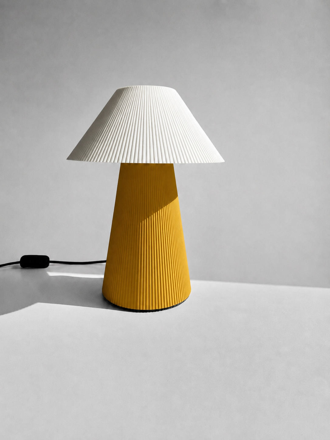 Duo Pleated lamp