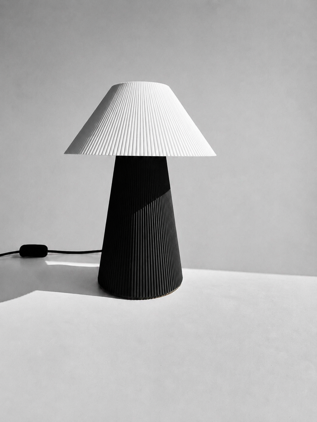 Duo Pleated lamp