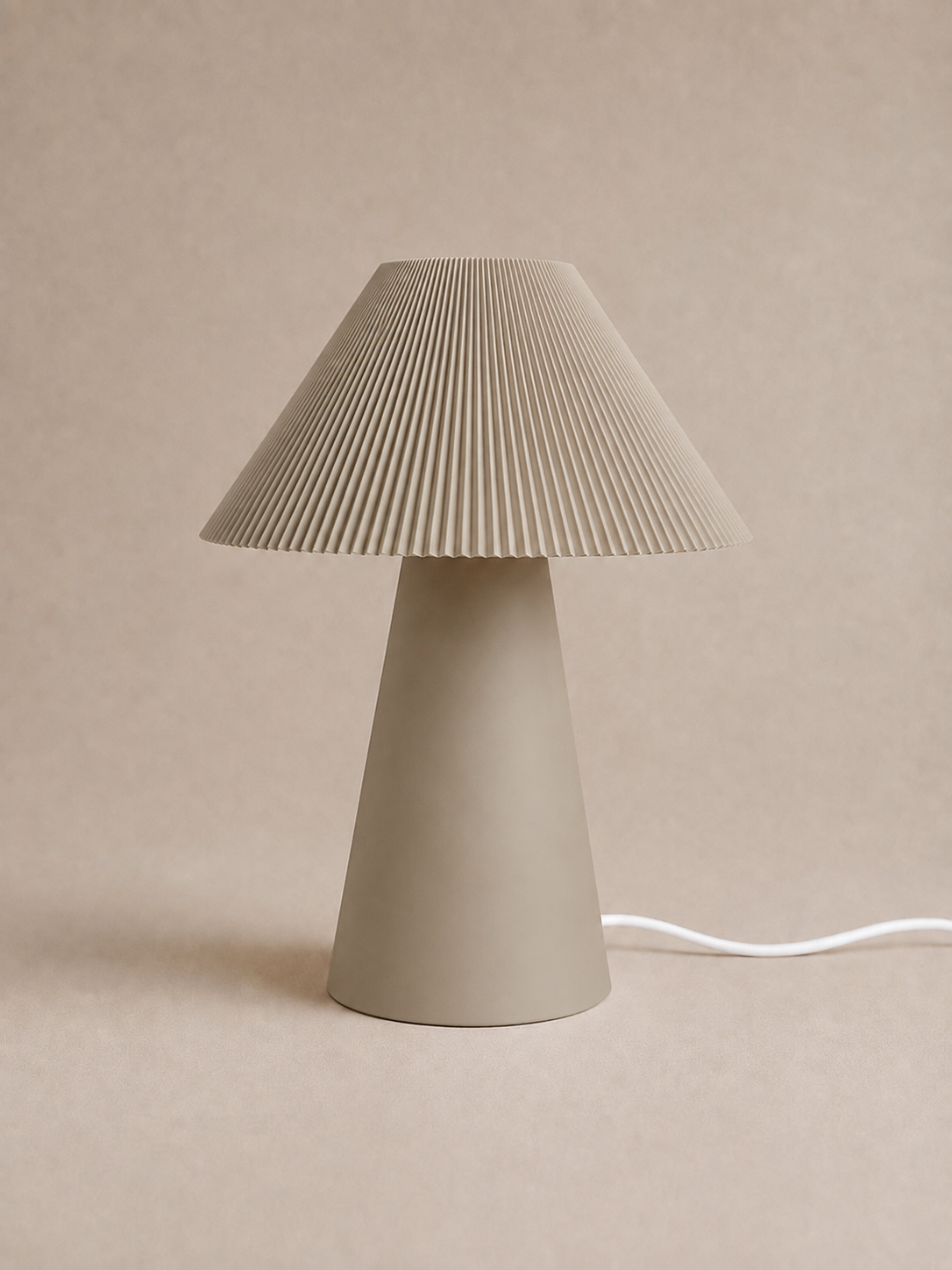 Flare pleat