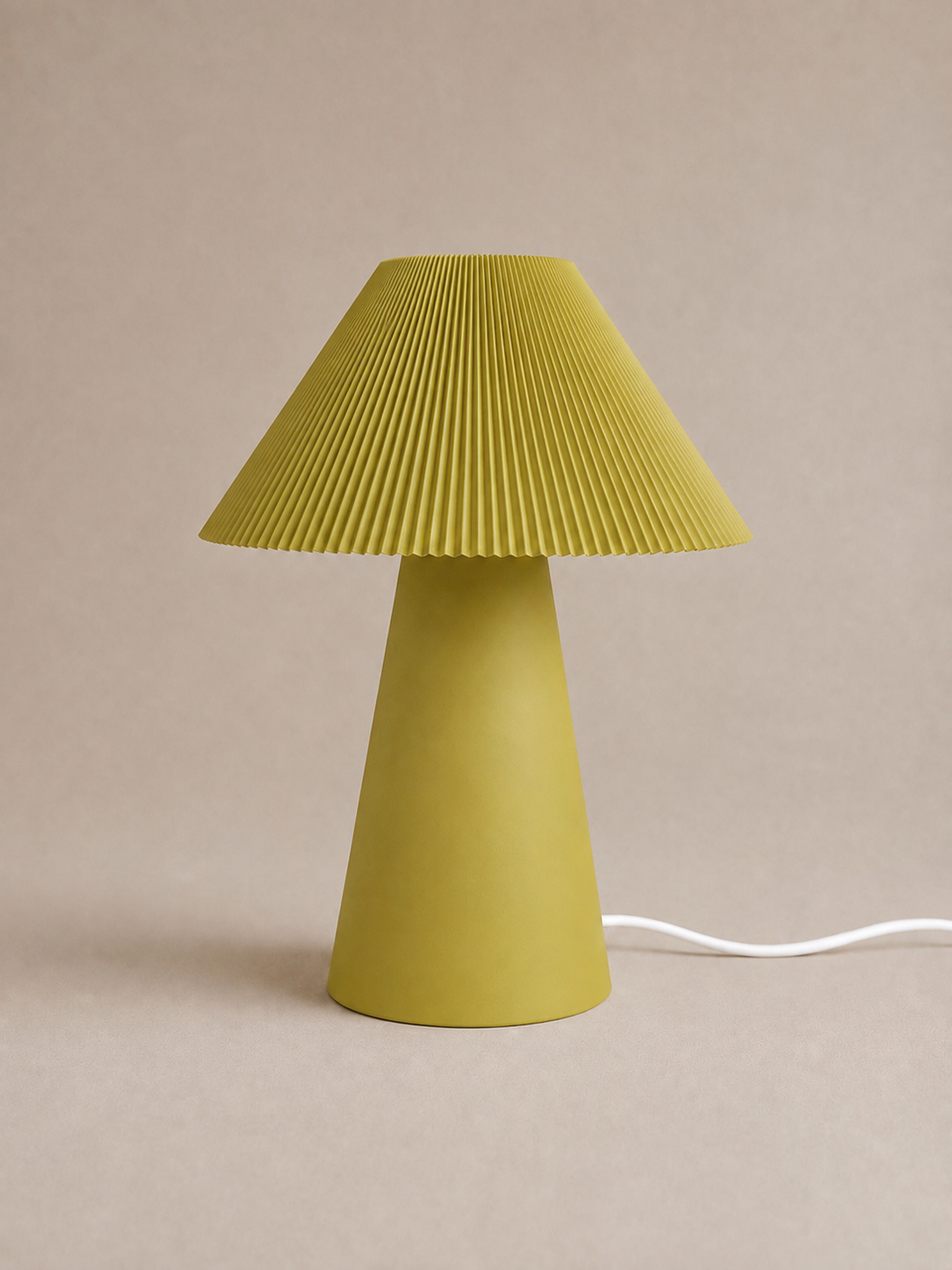 Flare pleat